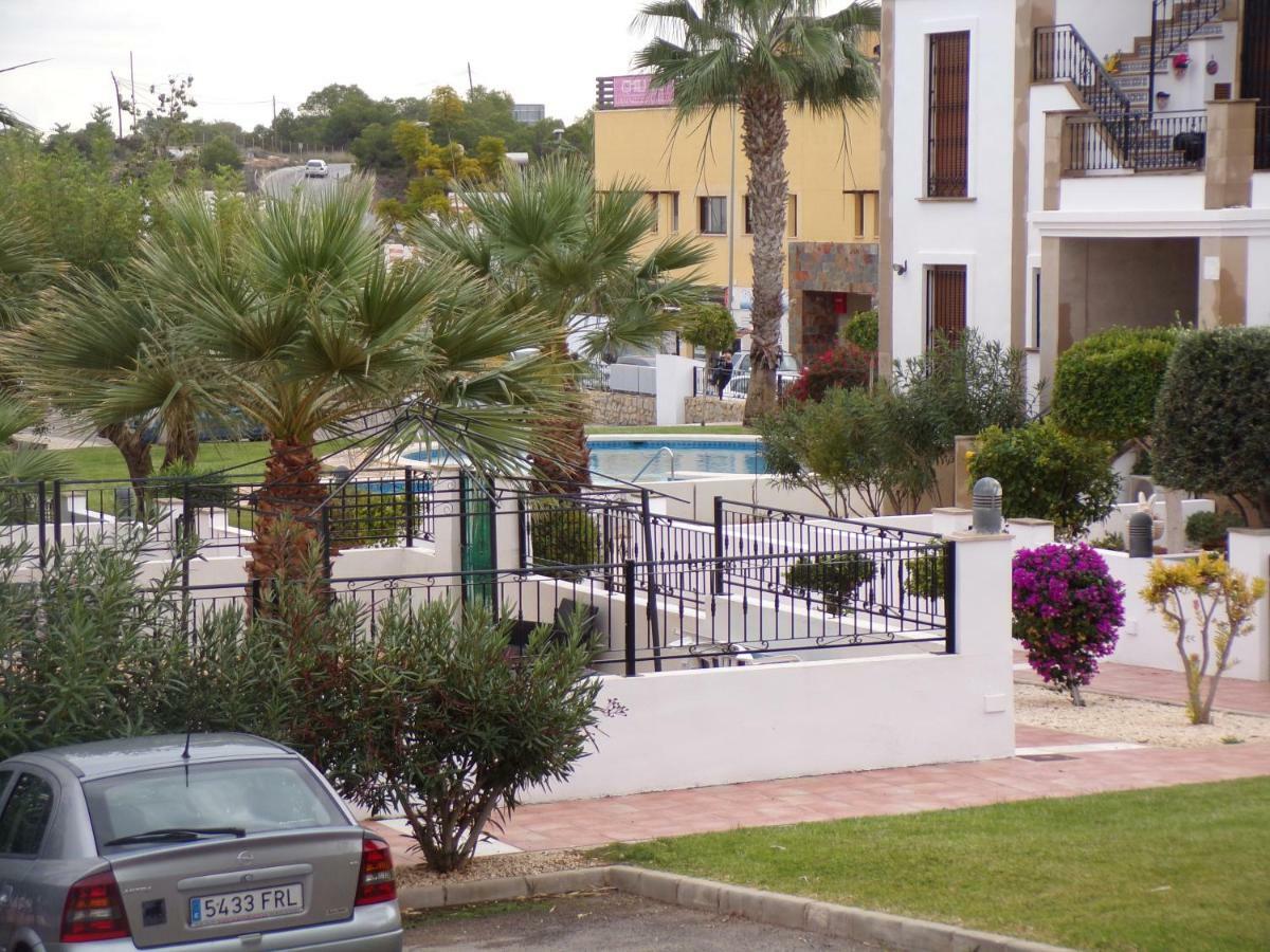 Villamartin 2 Bed 2 Bath Holiday Apartment Campoamor Kültér fotó